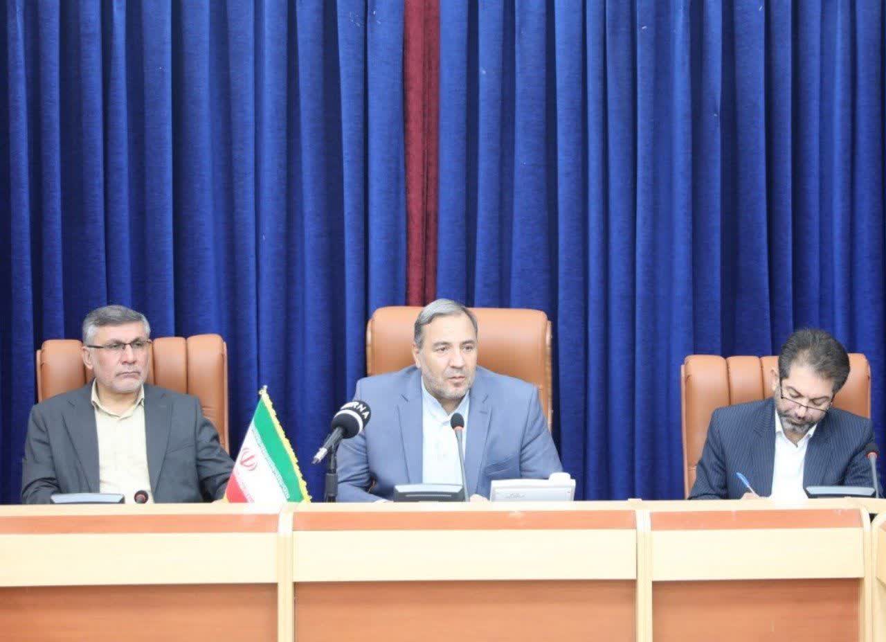 اقدامات دولت در استان  هنرمندانه تبیین شود