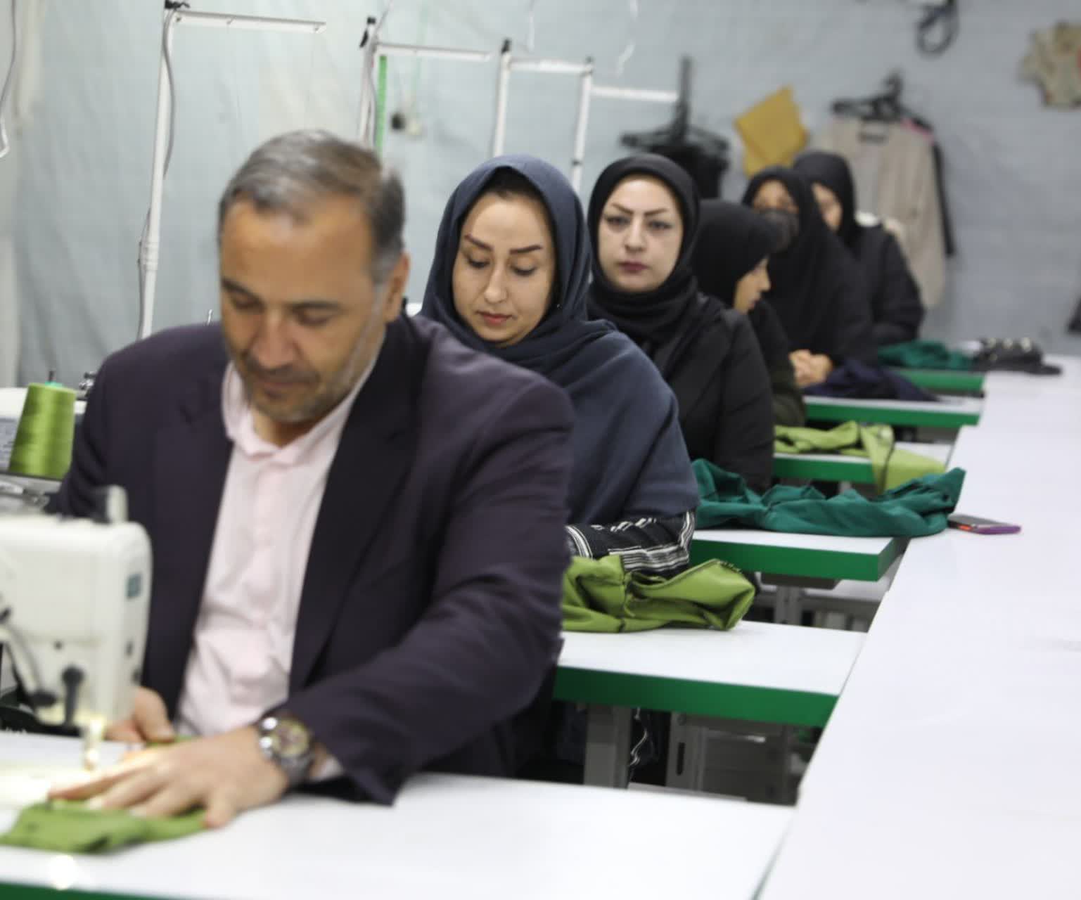راه اندازی مشاغل خرد و کلان از راهبردهای اصلی دولت سیزدهم است