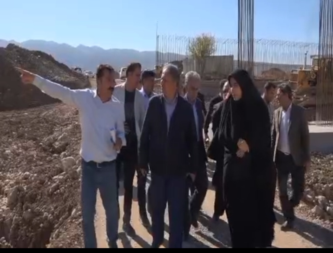 چهاربانده شدن محور ایوان-اسلام آباد به زودی به مناقصه می رود و یکی از مطالبات مردم استان ایلام عملیاتی می شود