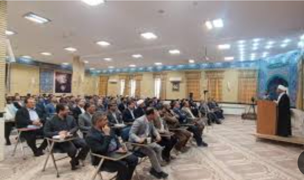 مدیران برای وقت مردم احترام قائل باشند