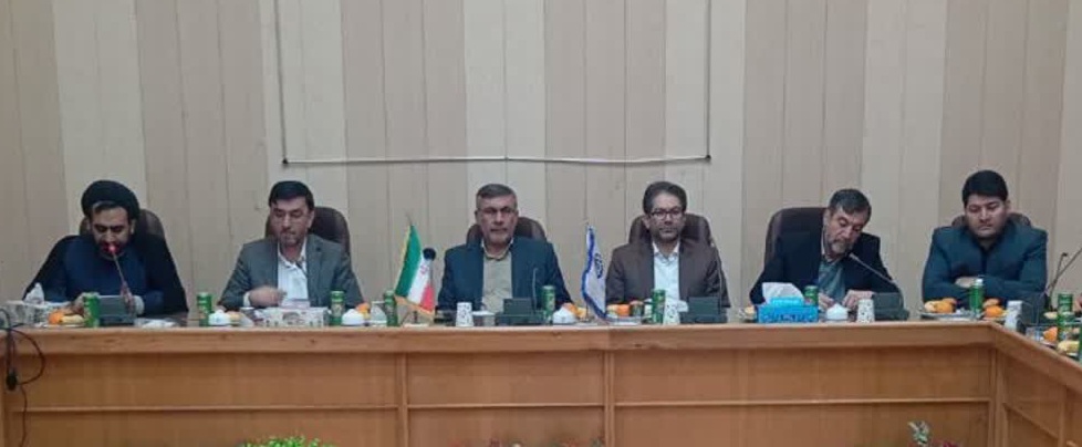 در روز دانشجو  به مباحث استکبار ستیزی ۱۶ آذر  پرداخته شود