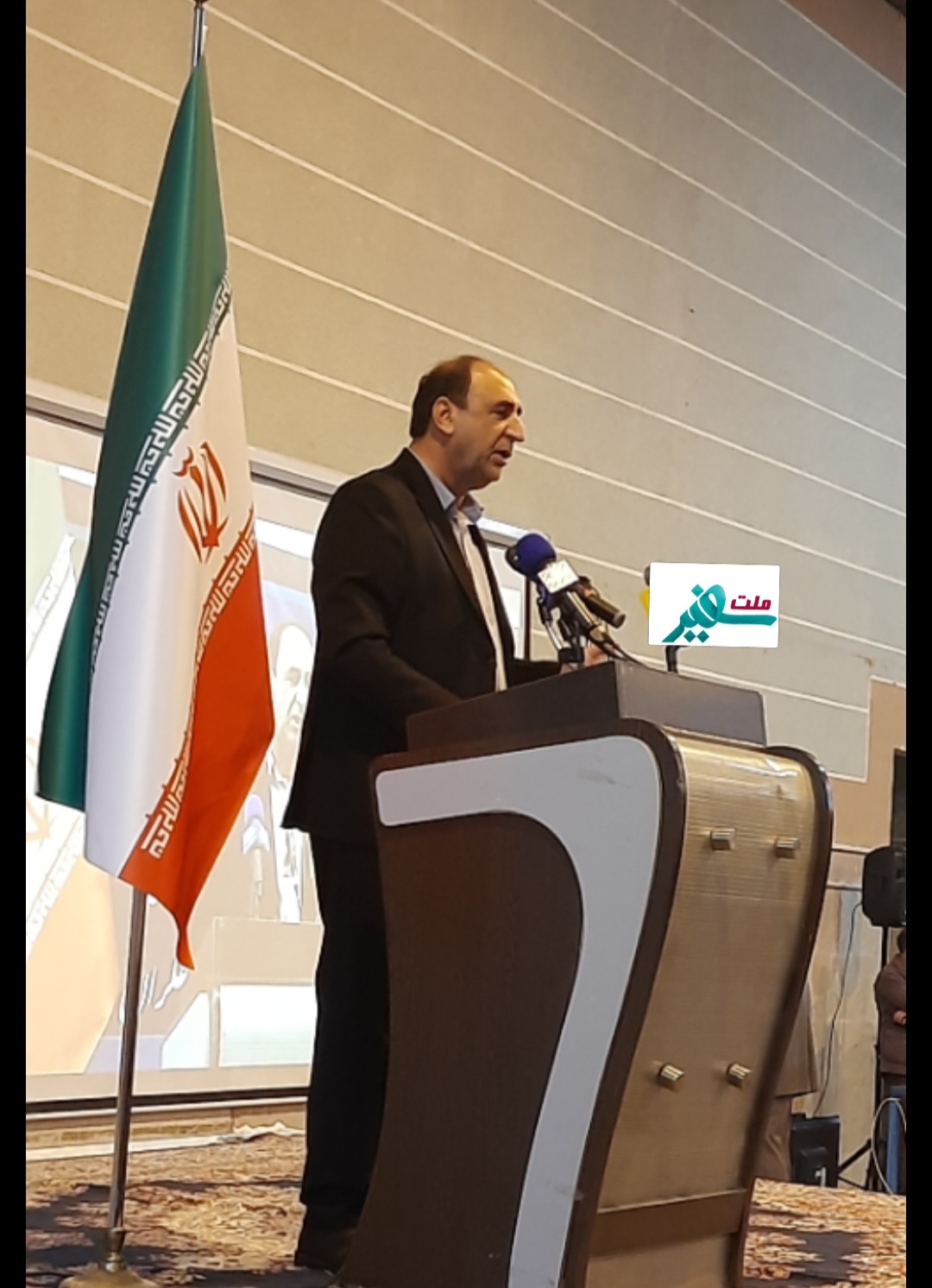 ظرفیت های حوزه جنوب در راستای  اشتغال؛توسعه و عمران بخوبی مورد توجه قرار نگرفته است