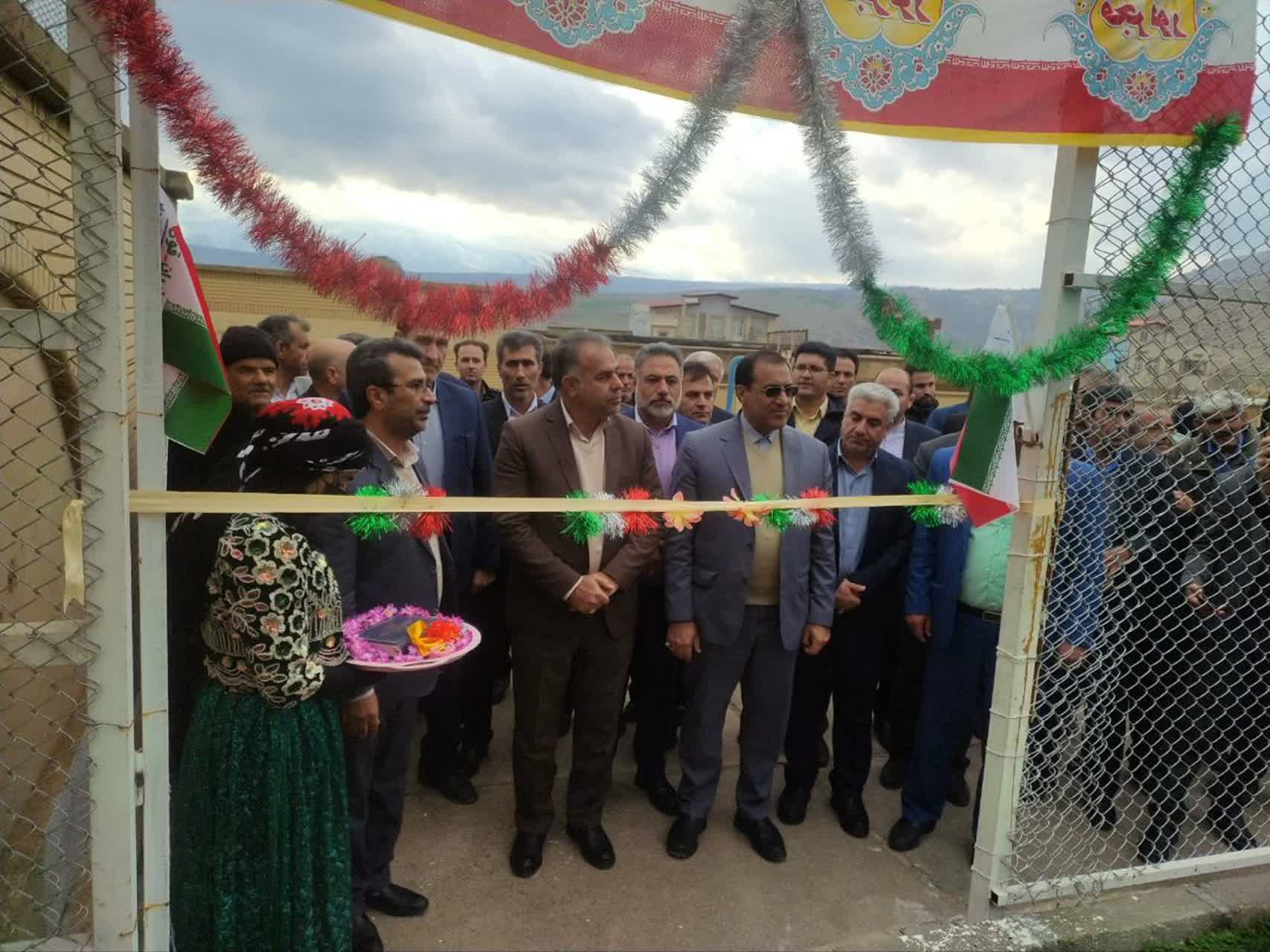 افتتاح زمین چمن مصنوعی در روستای زنجیره علیا، چرداول