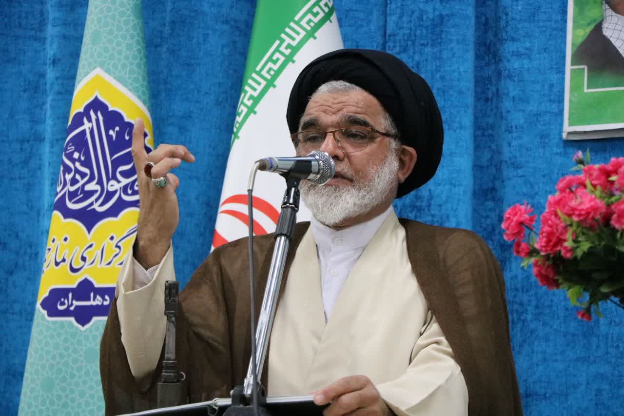 تقدیر امام جمعه دهلران از حضور  دستگاه‌های تابعه وزارت تعاون کار ورفاه اجتماعی استان ایلام  در دهلران