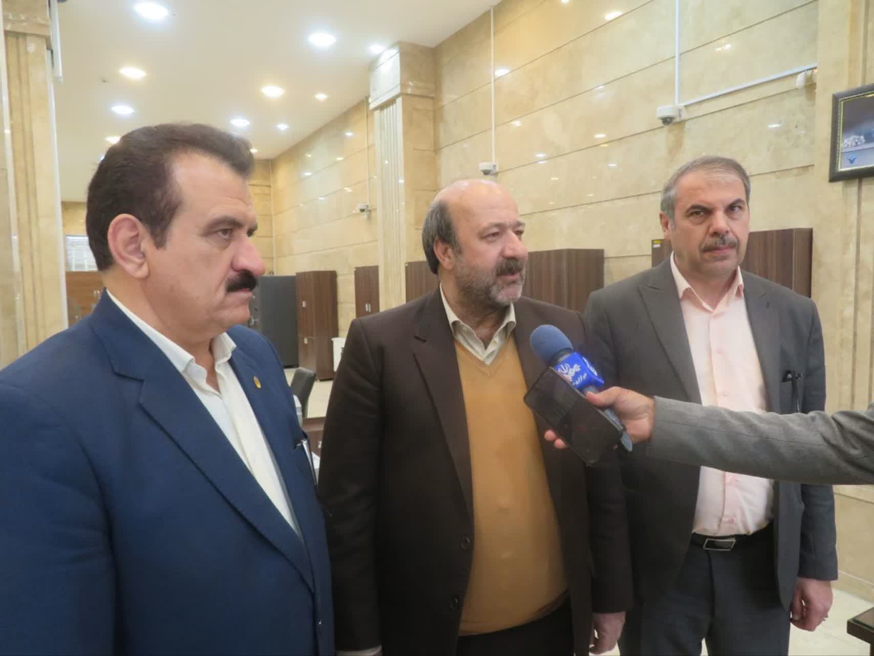 شعبه صرافی  بانک ملی در ایلام  افتتاح شد