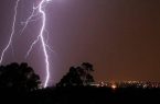 صاعقه در شهرستان بدره جان یک نفر  را گرفت