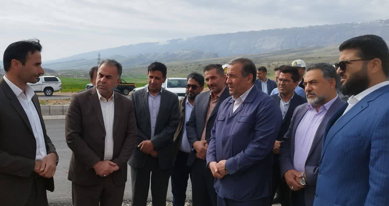 همه دستگاه‌های اجرایی و عضو ستاد سفرهای نوروزی استان تا ۱۳ فروردین ماه به مسافران نوروزی ارائه خدمات می‌دهند