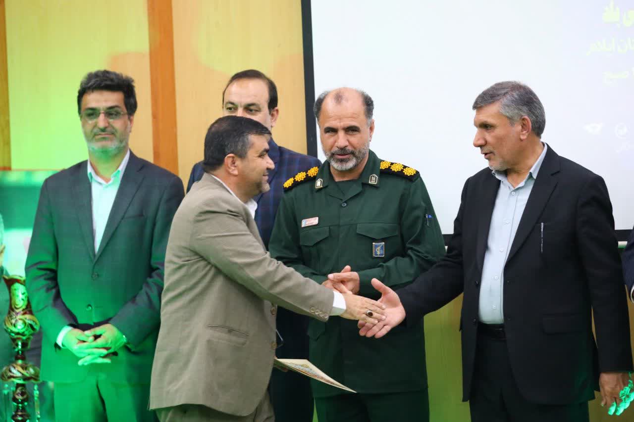 از مدیر مسئول” سفیر ملت ” تجلیل شد