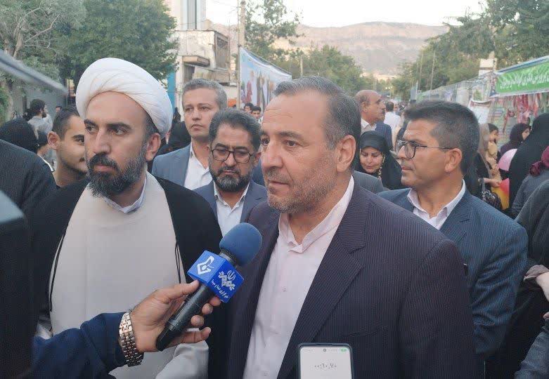 این جشن بزرگ بستر بسیار خوبی را برای ترویج فرهنگ غدیر در جامعه فراهم می سازد