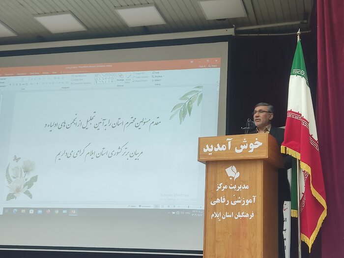 معلمان معمار شخصیت دانش آموزان هستند