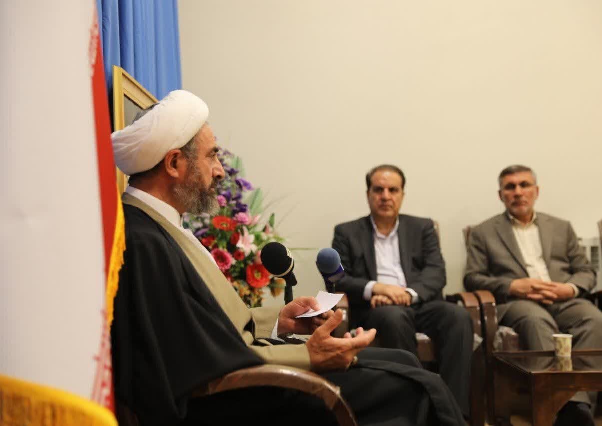 همه امکانات و ظرفیت‌ها برای توسعه استان بسیج می‌شود   
