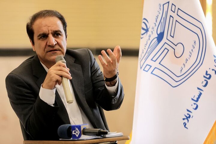 مقوله  زکات را با کار فرهنگی می توان به جلو برد.