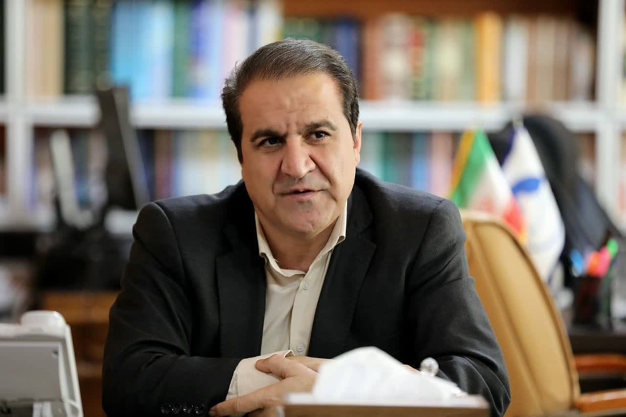 با تغییر مدیران قطار خدمت‌گزاری متوقف نخواهد شد