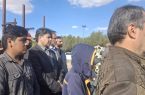 ایستادن در میان مردم  اتفاقی نیست