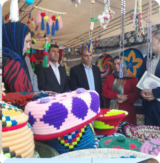 ایجاد نمایشگاه دائمي صنایع دستی؛ گامی برای رونق اقتصادی در جنوب استان ایلام است