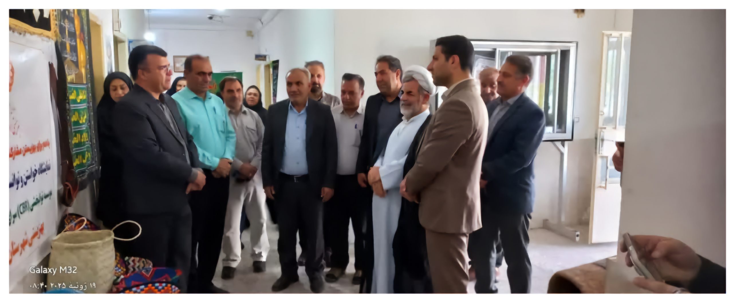 بازدید معاون سیاسی واجتماعی فرماندار ویژه دهلران  از نمایشگاه صنایع دستی مددجویان بهزیستی
