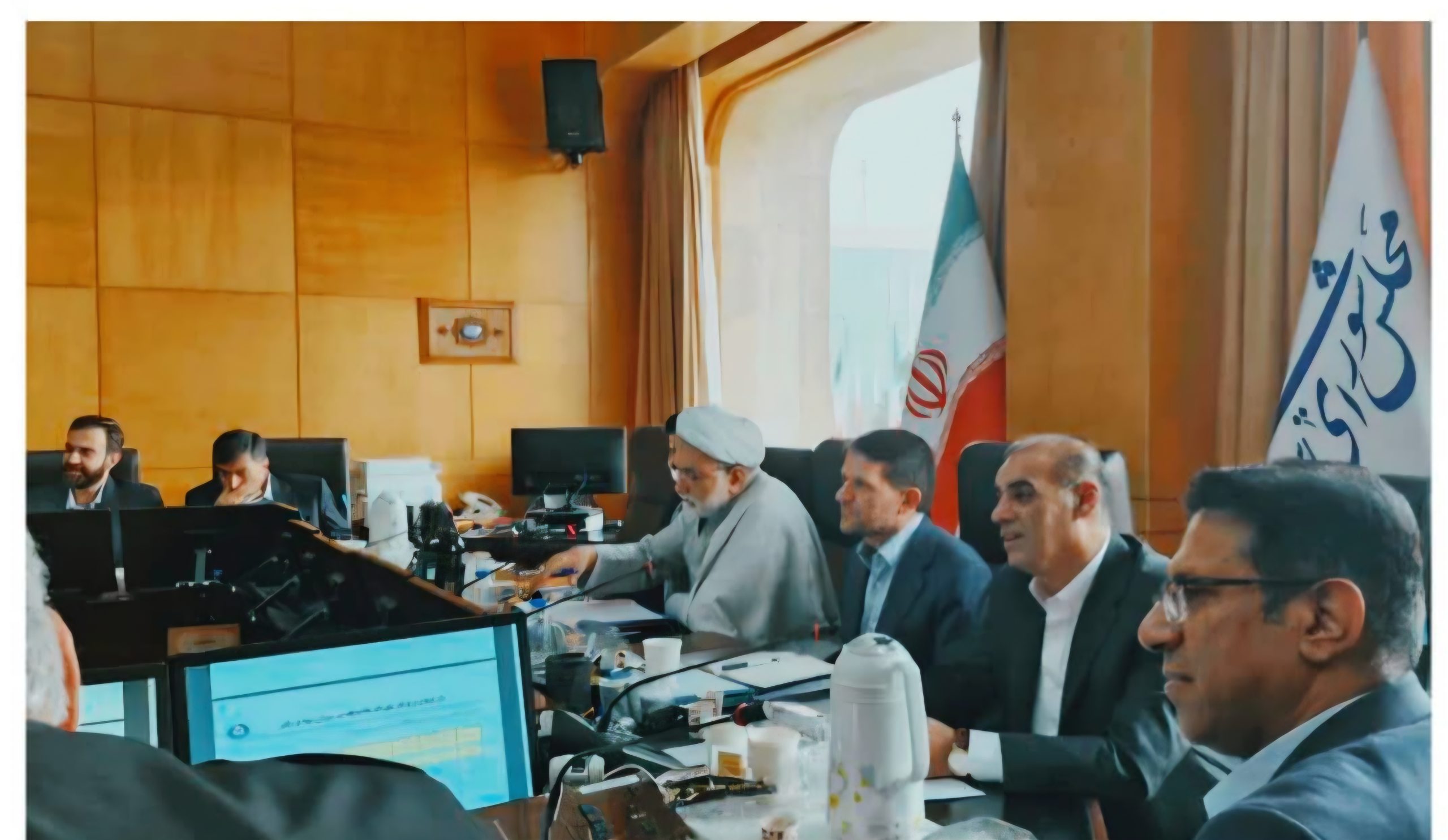 وزارت نفت برای عملیات اجرایی پتروشیمی دهلران آستین همت بالا زد